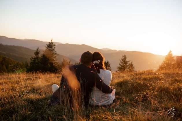 photographe Lauriane Pujo -  Couple séance photo d'engagement dans les Vosges