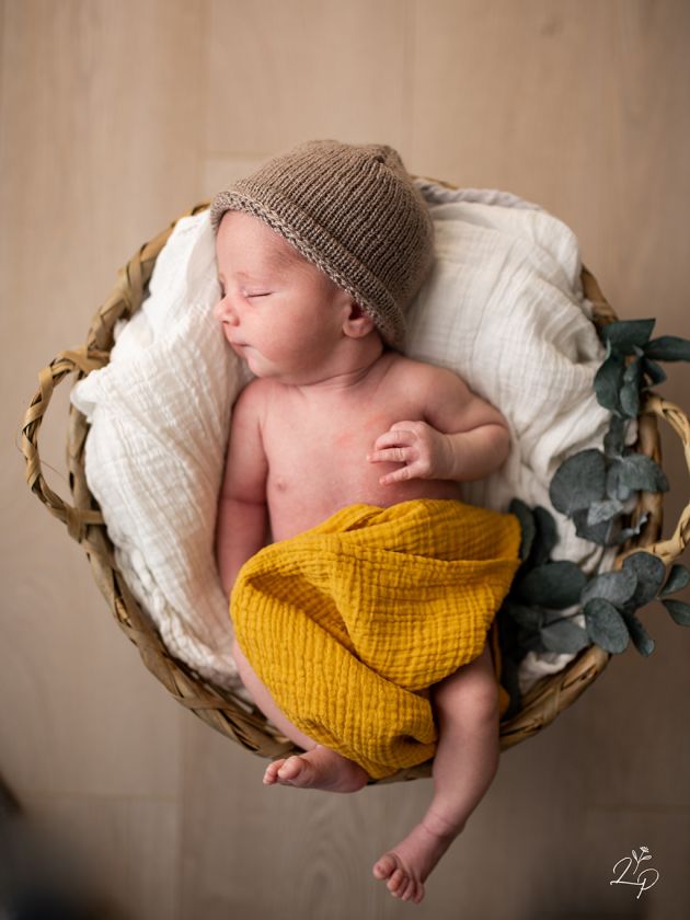 Portrait bébé, forfait photo naissance, photo nouveau né maternité, posing, naturel, Mulhouse, Haut-Rhin