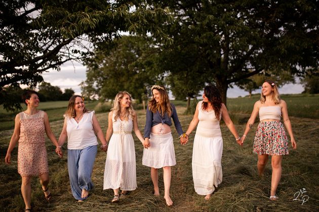 Blessingway, rituel, sororité