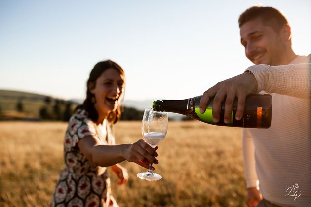 photo pour faire-parts mariage, demande en mariage, shooting photo couple, séance d'engagement, en montagne, Vosges