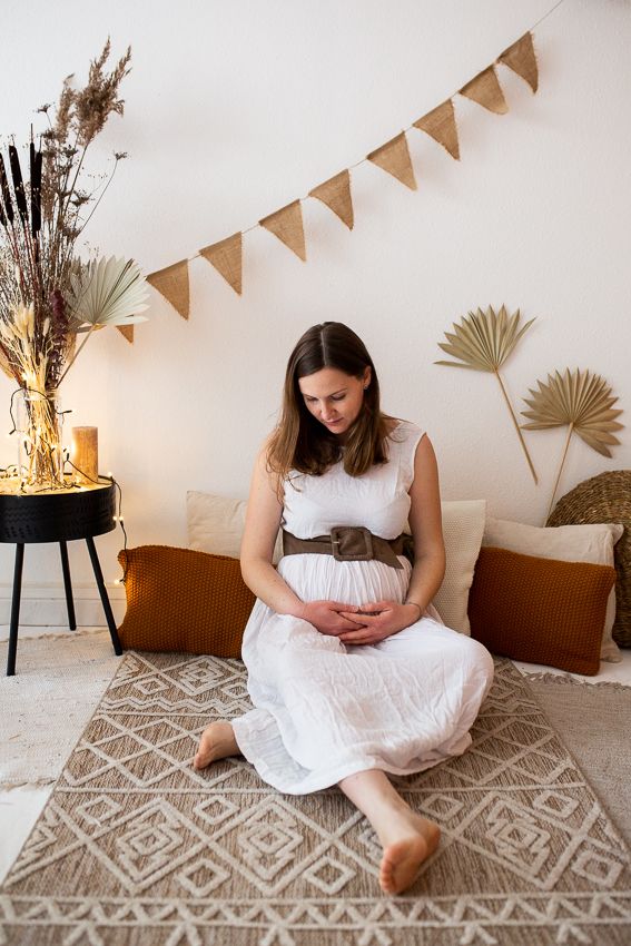 photo Lauriane Pujo -  Portrait Studio grossesse 3è trimestre 