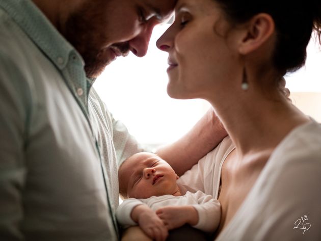 Photographe bebe, parents bebe, photo famille originale
