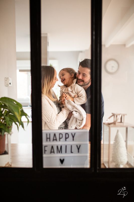 Photo de famille à domicile, Lauriane Pujo photographe de famille à Cernay