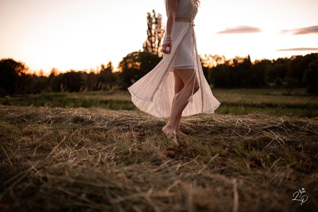 Cercle de femme, danse, rituel, sororité
